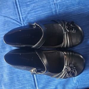 NEW Sonoma Girls dress shoes